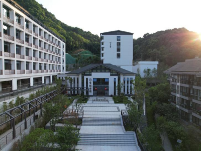中天双慈外楼