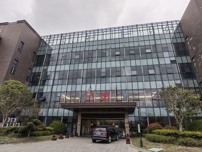 佳源门诊楼