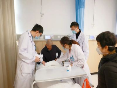 运河街道社区卫生服务中心查房