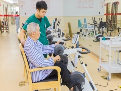金诚护理院康复厅
