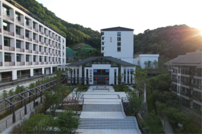 绿城大爱天下医养中心1