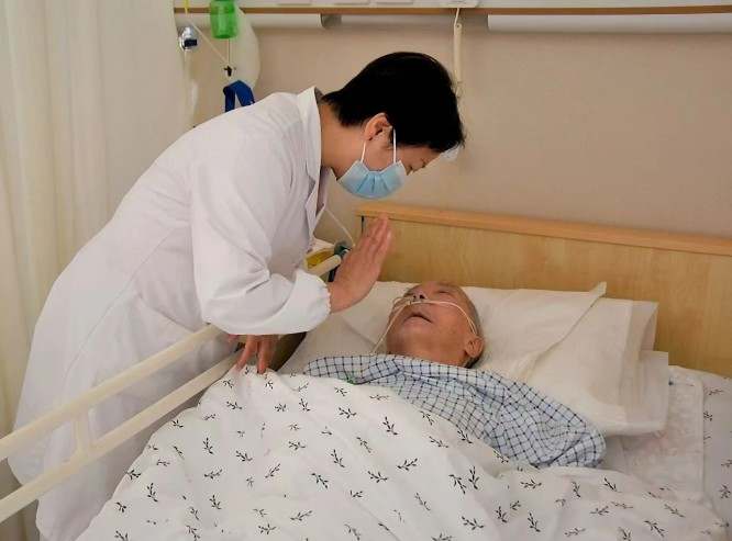 爱亲仁护理院护理