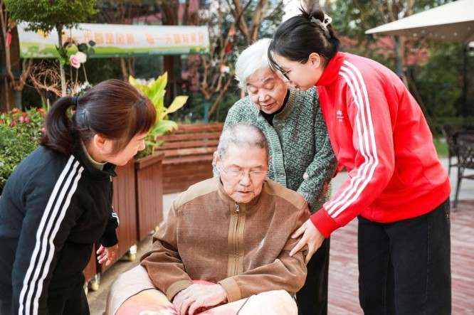 杨浦新江湾养老院日常2