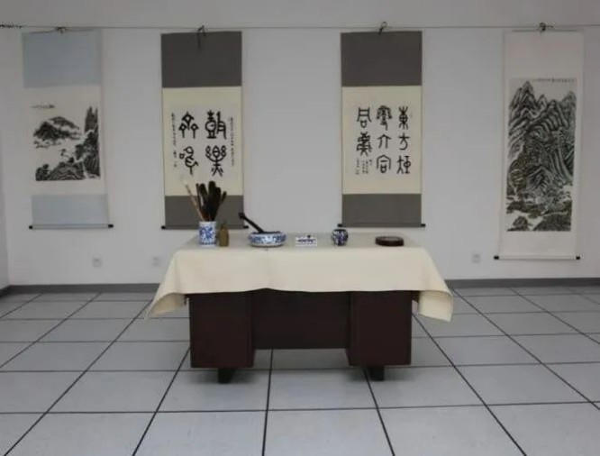 申江养护院书法室