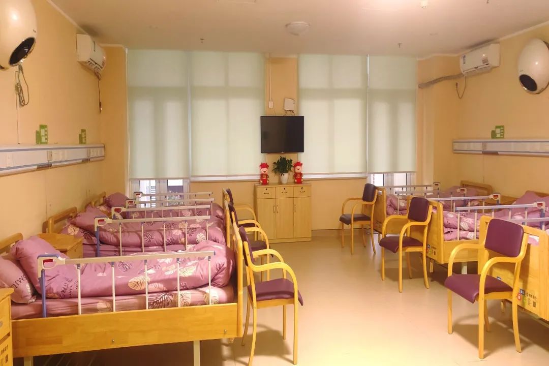 金山区社会福利院病房
