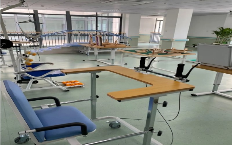 仁泽崧泽养老护理院康复设备