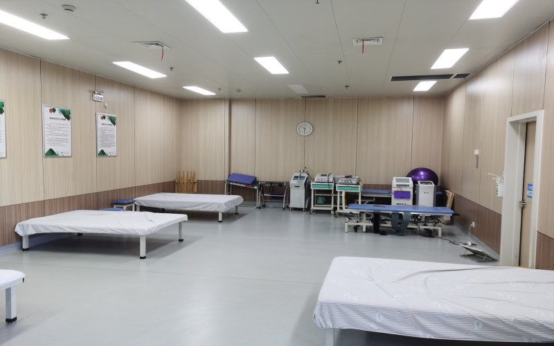 嘉兴常春藤医院康复大厅1